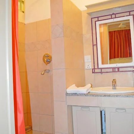 Ferienwohnung Maurer Loisirs Ltee Trou aux Biches Exterior foto