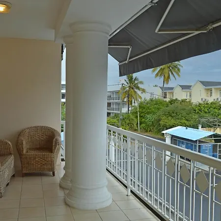 Ferienwohnung Maurer Loisirs Ltee Trou aux Biches Exterior foto